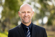 Brett Lewis