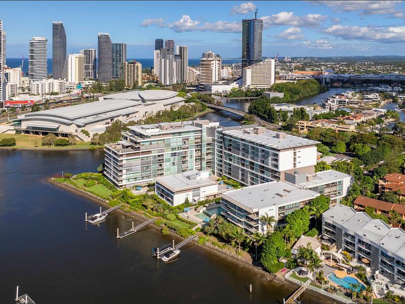 2805/33 T E Peters Drive, Broadbeach Waters