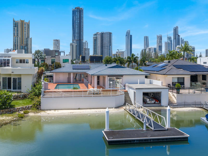 31 Admiralty Drive, Paradise Waters