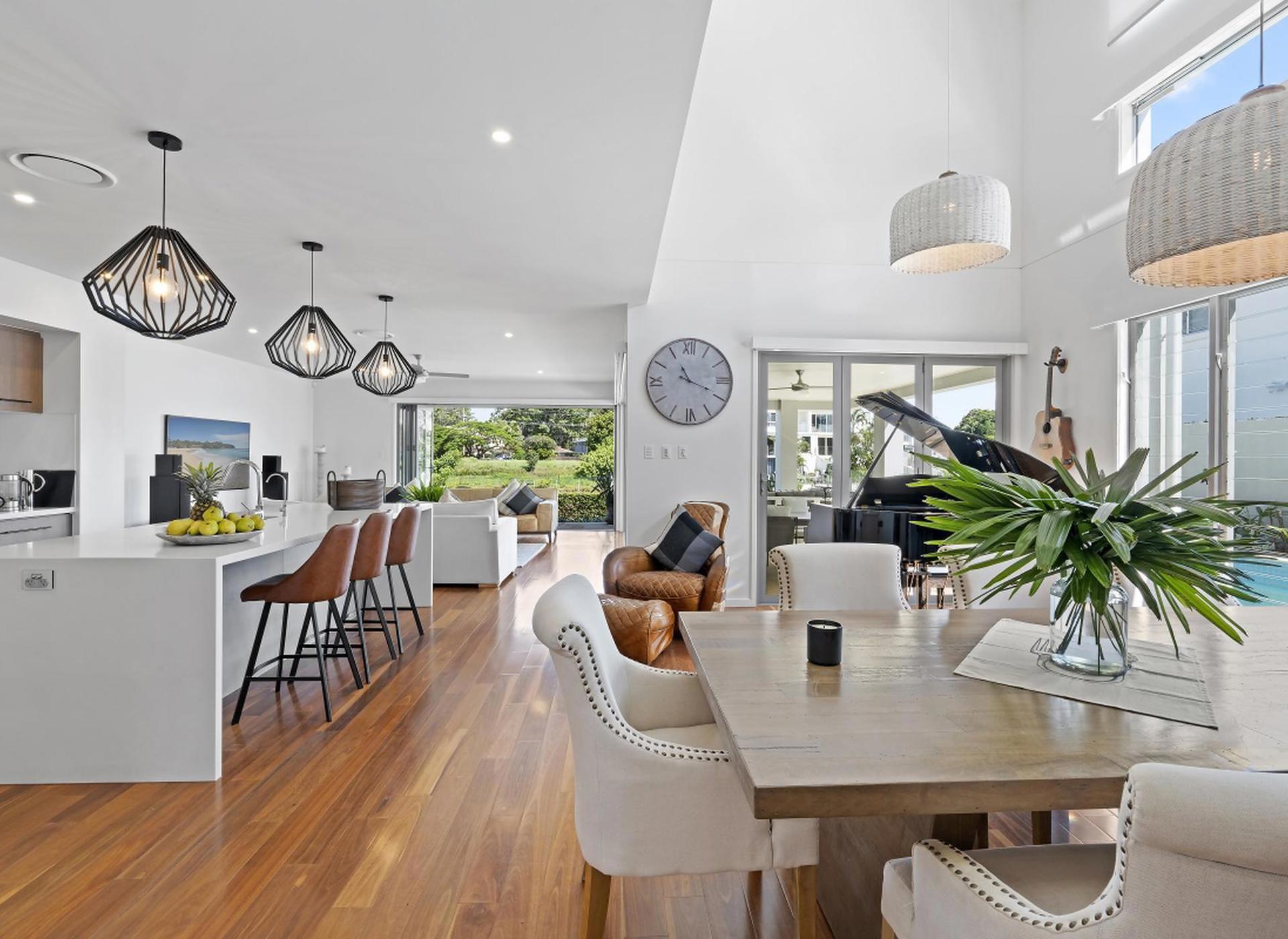 74 Gibraltar Drive, Surfers Paradise