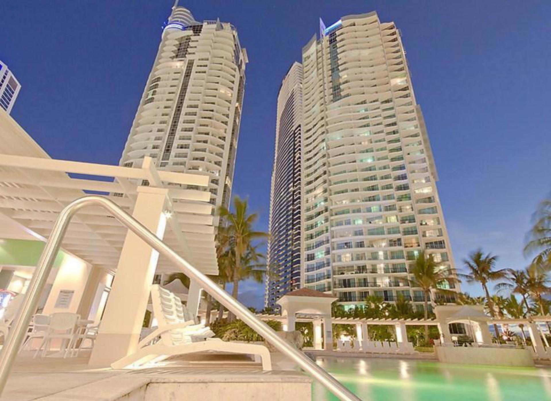 3266/23 Ferny Avenue, Surfers Paradise