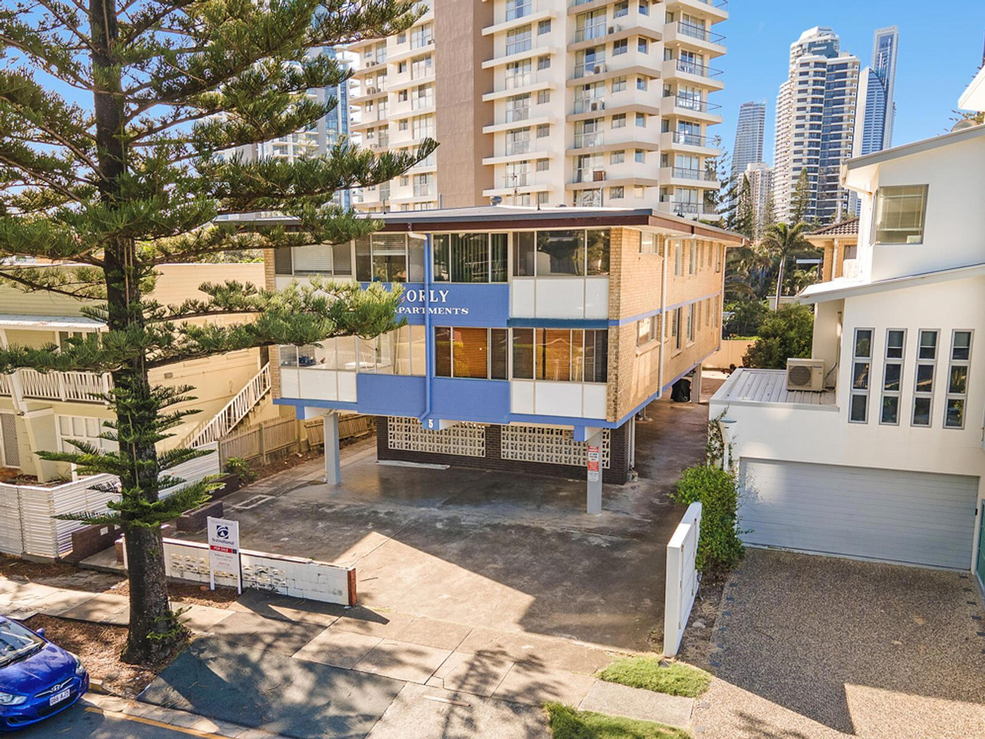 3/5 Thornton Street, Surfers Paradise