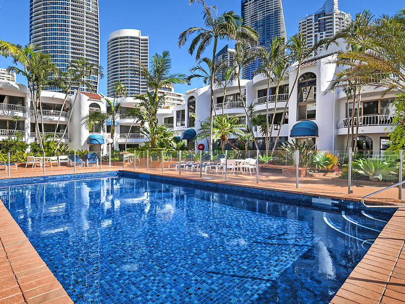 31 Orchid Avenue, Surfers Paradise