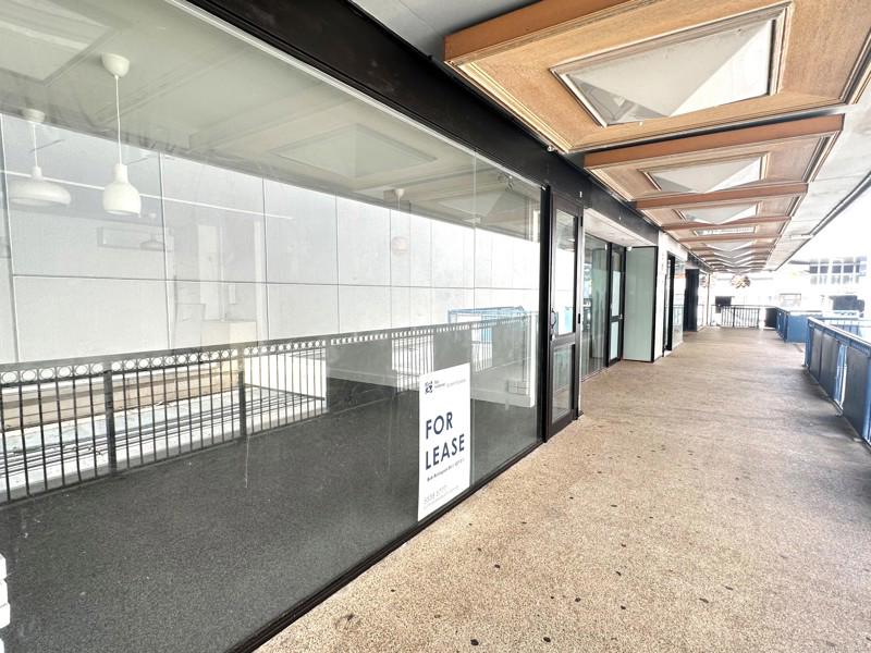 Shops 1 & 2 / 7-9 Trickett Street, Surfers Paradise