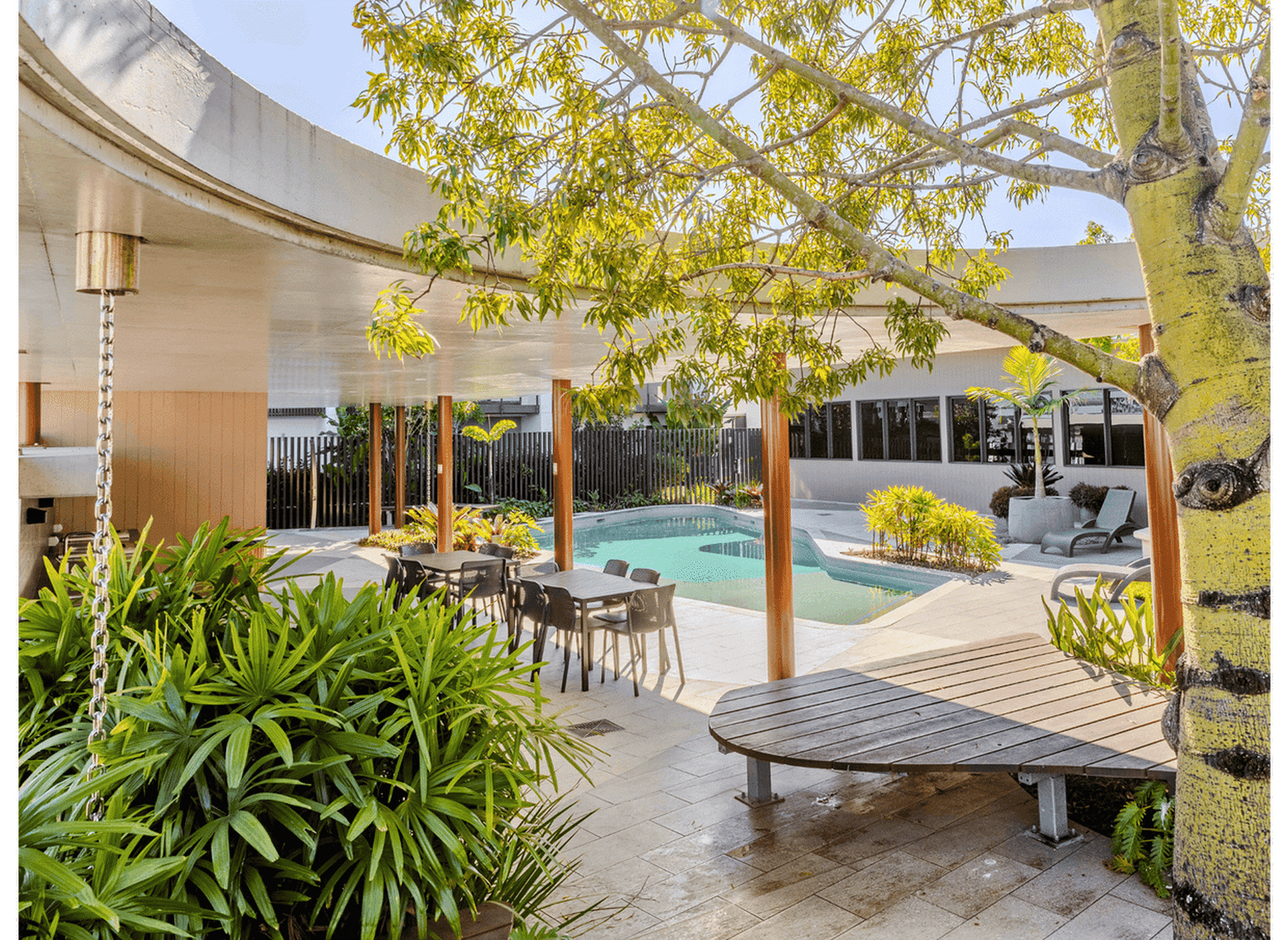 21/154 Musgrave Avenue, Southport