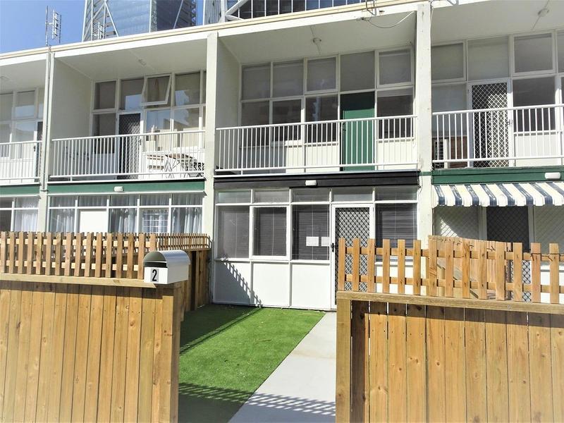 2/30 Old Burleigh Road, Surfers Paradise
