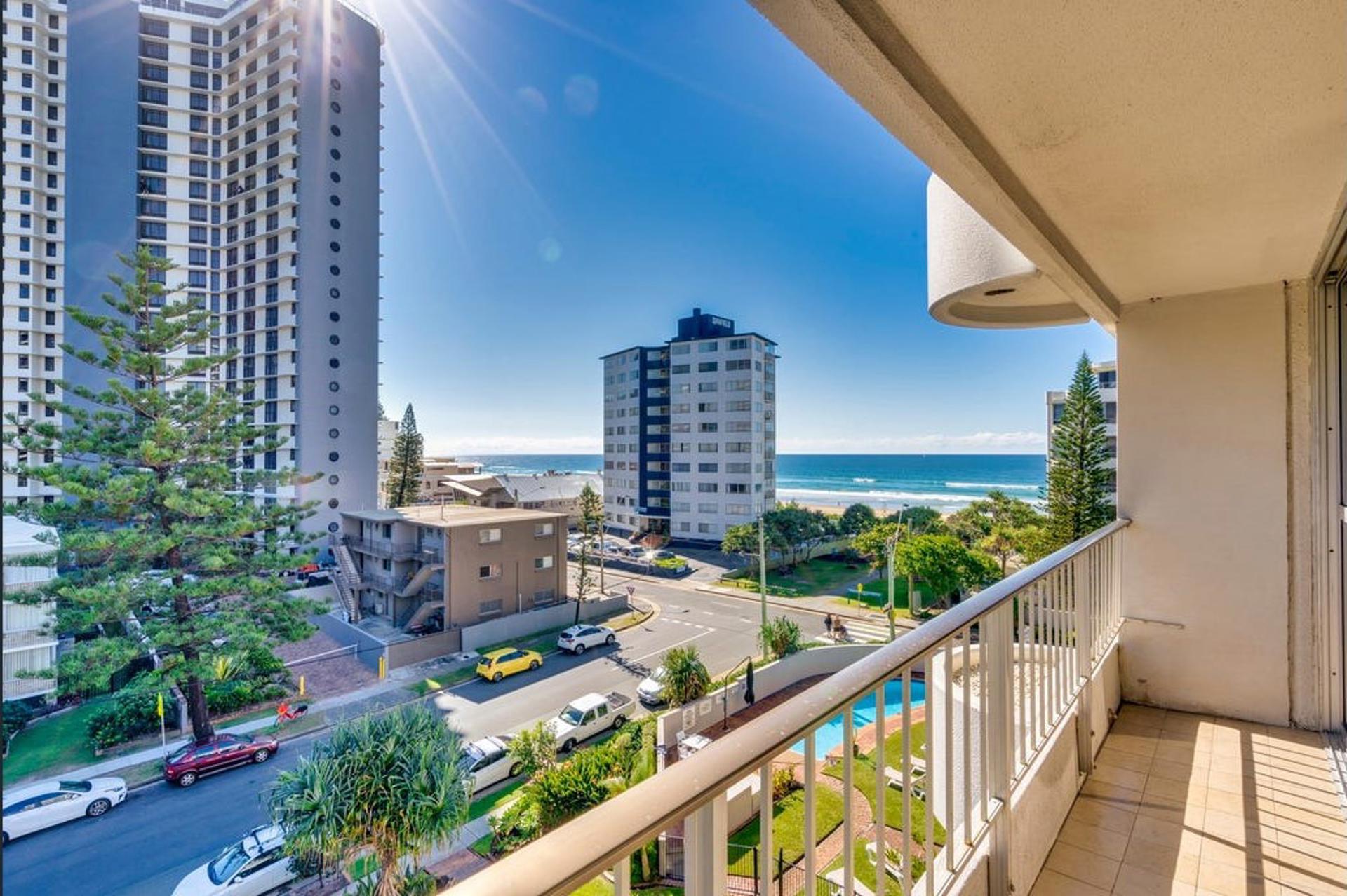 17/6 Aubrey Street, Surfers Paradise