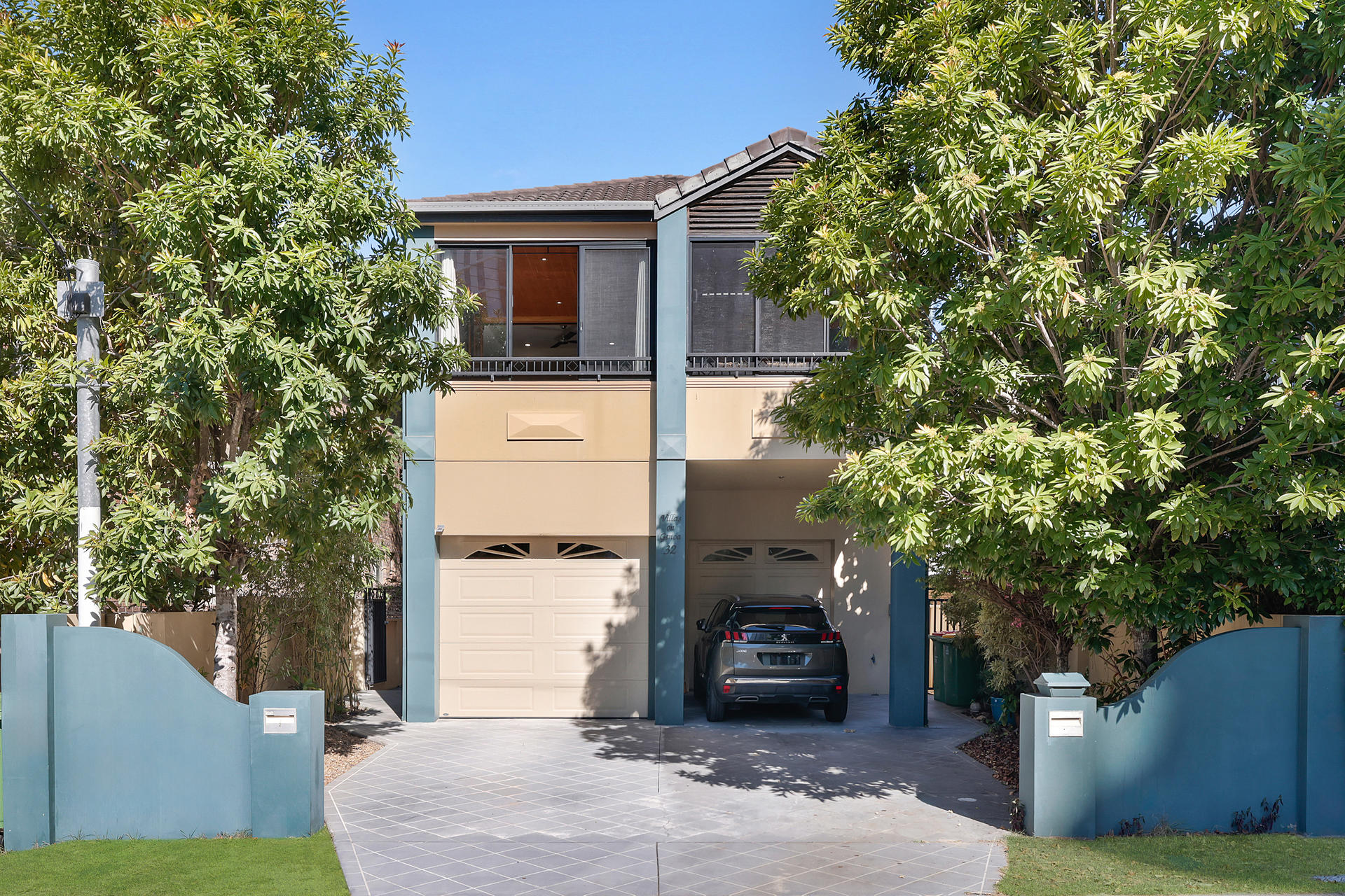 2/32 Genoa Street, Surfers Paradise