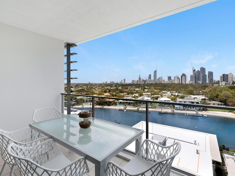 2805/33 T E Peters Drive, Broadbeach Waters