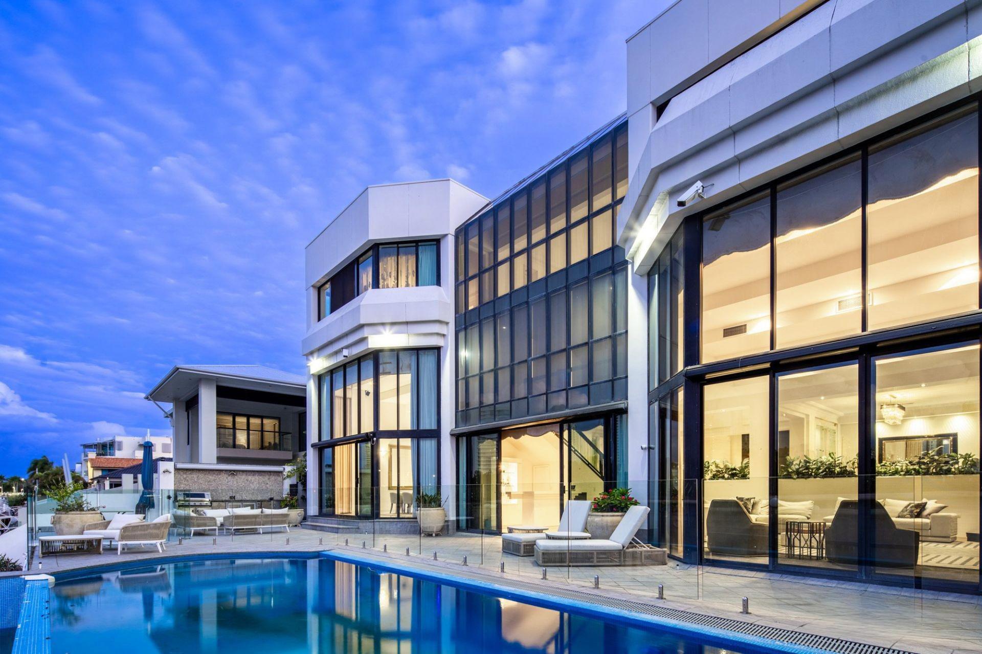 77 Commodore Drive , Paradise Waters