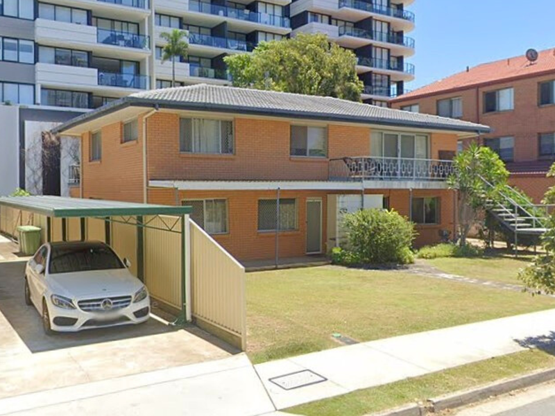 1/6 Weemala Street, Surfers Paradise