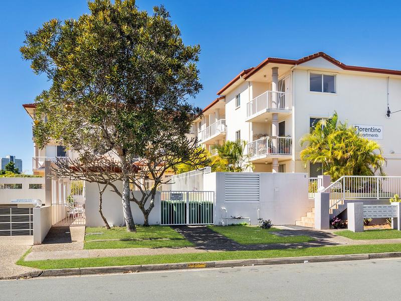 16/3-5 Anembo Street , Surfers Paradise
