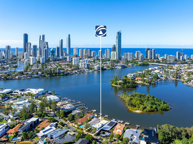 11 The Promenade, Isle Of Capri