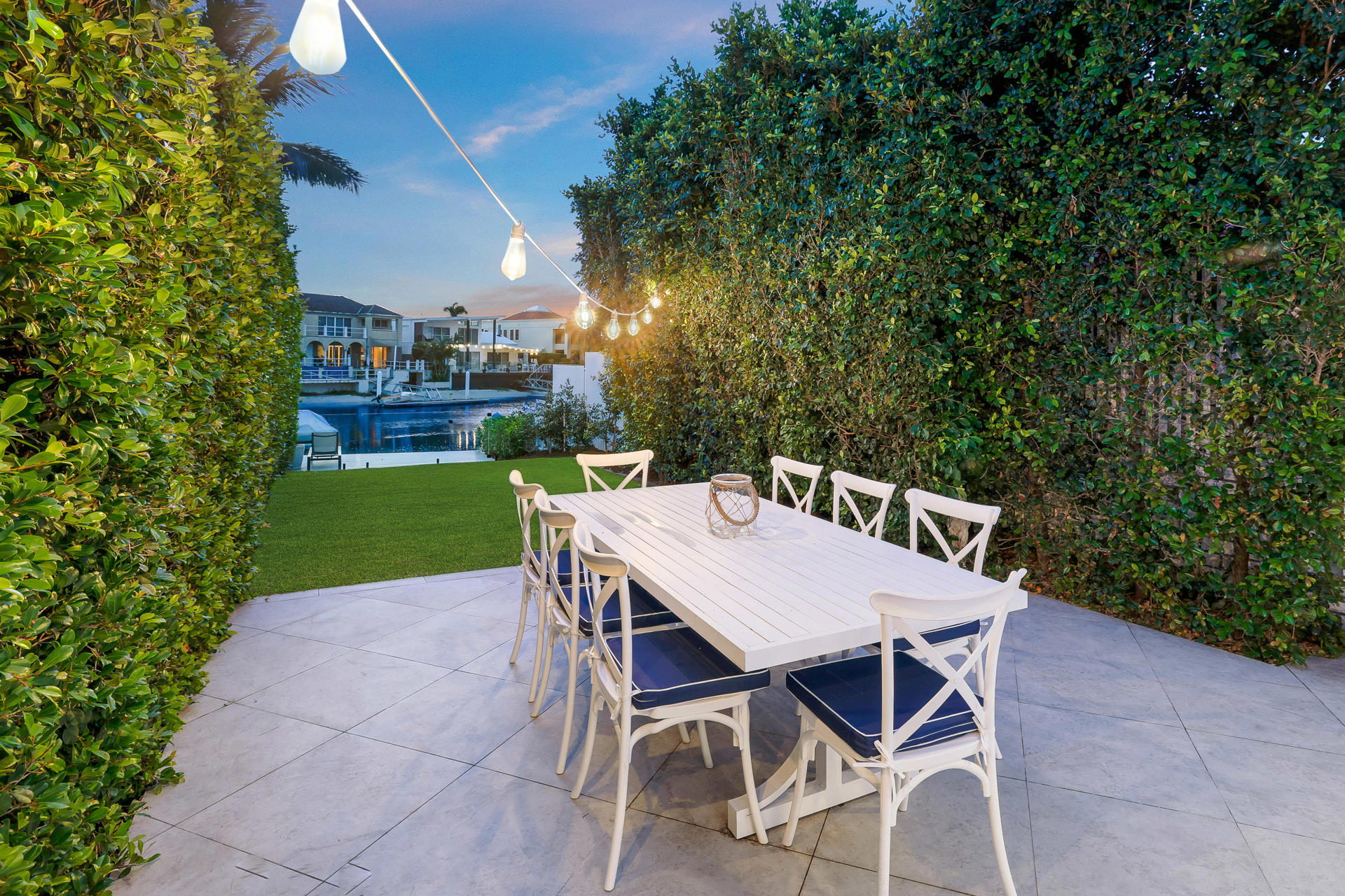 15 Admiralty Drive, Paradise Waters
