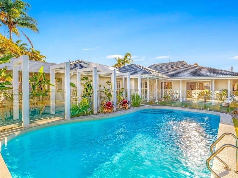 6 Viking Court, Paradise Waters
