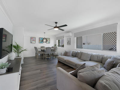 37 Coogeen Street, Bundall12.jpg
