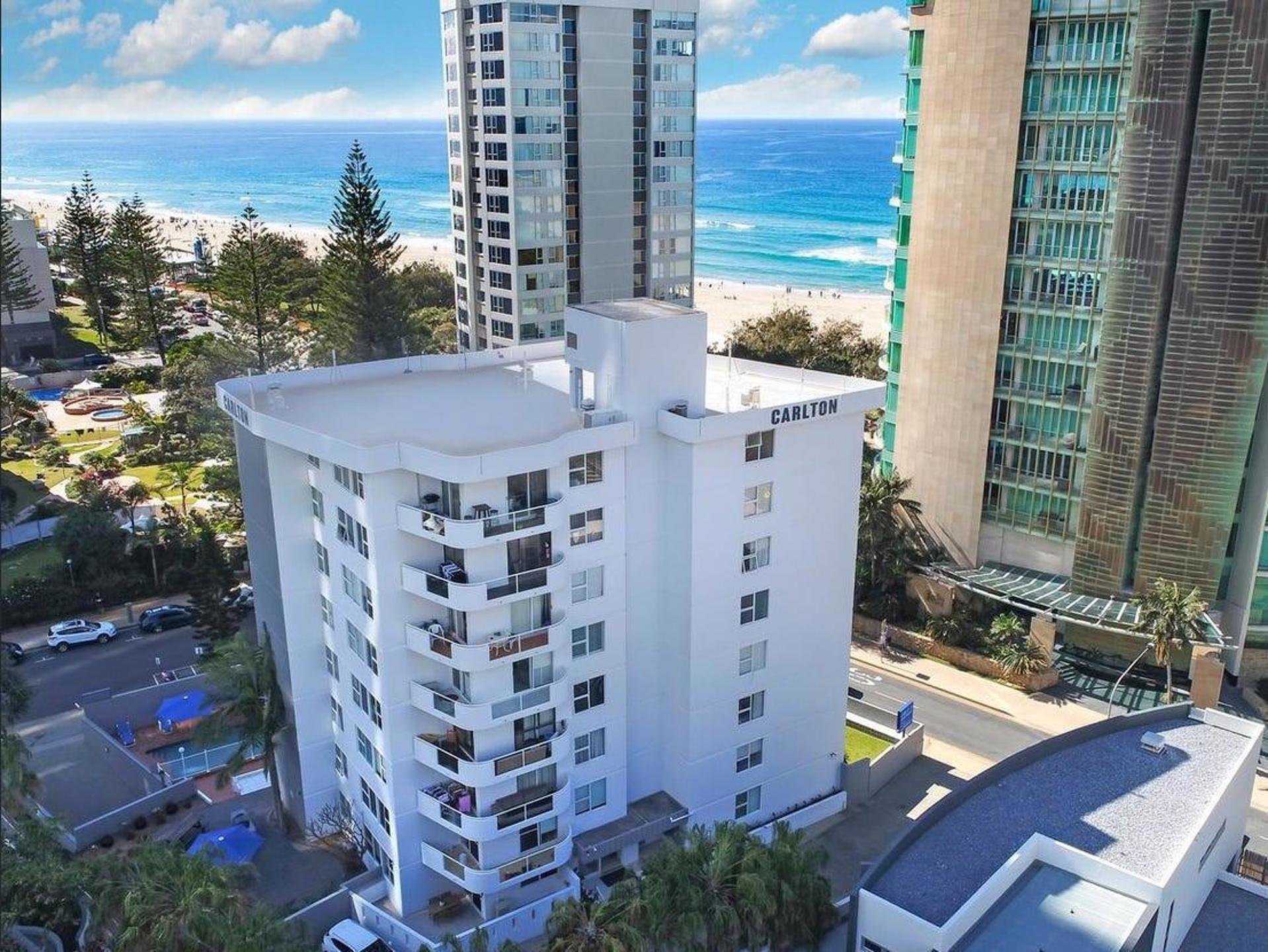 17/4 Clifford Street, Surfers Paradise