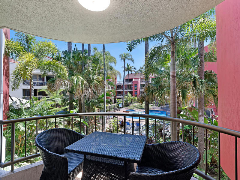 30/38 Enderley Avenue, Surfers Paradise