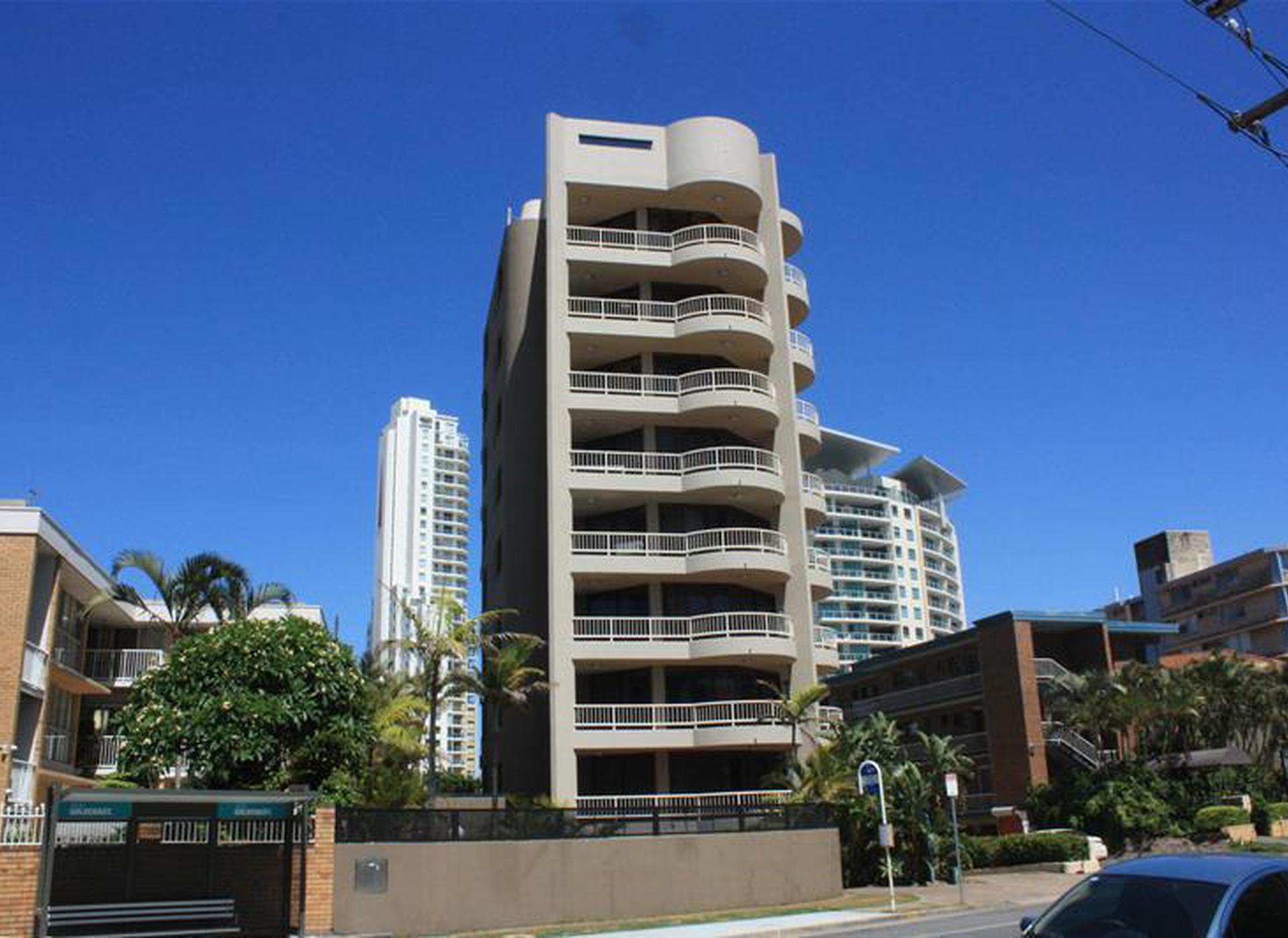 4/15 Old Burleigh Road, Surfers Paradise