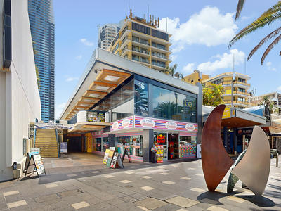 61-623131-Surfers-Paradise-Boulevard-10042023_074531-e.jpg