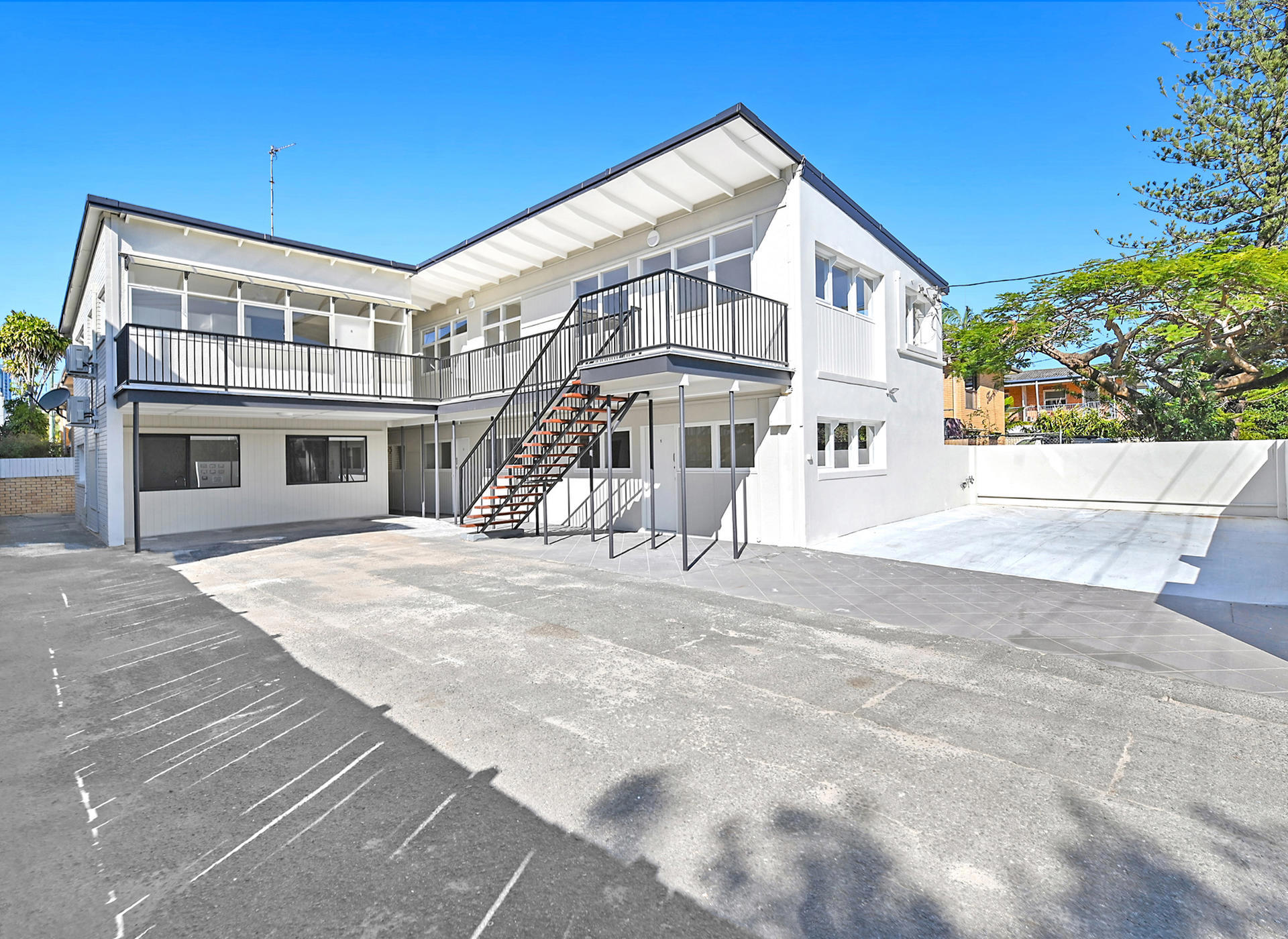 5/33 Leonard Avenue, Surfers Paradise