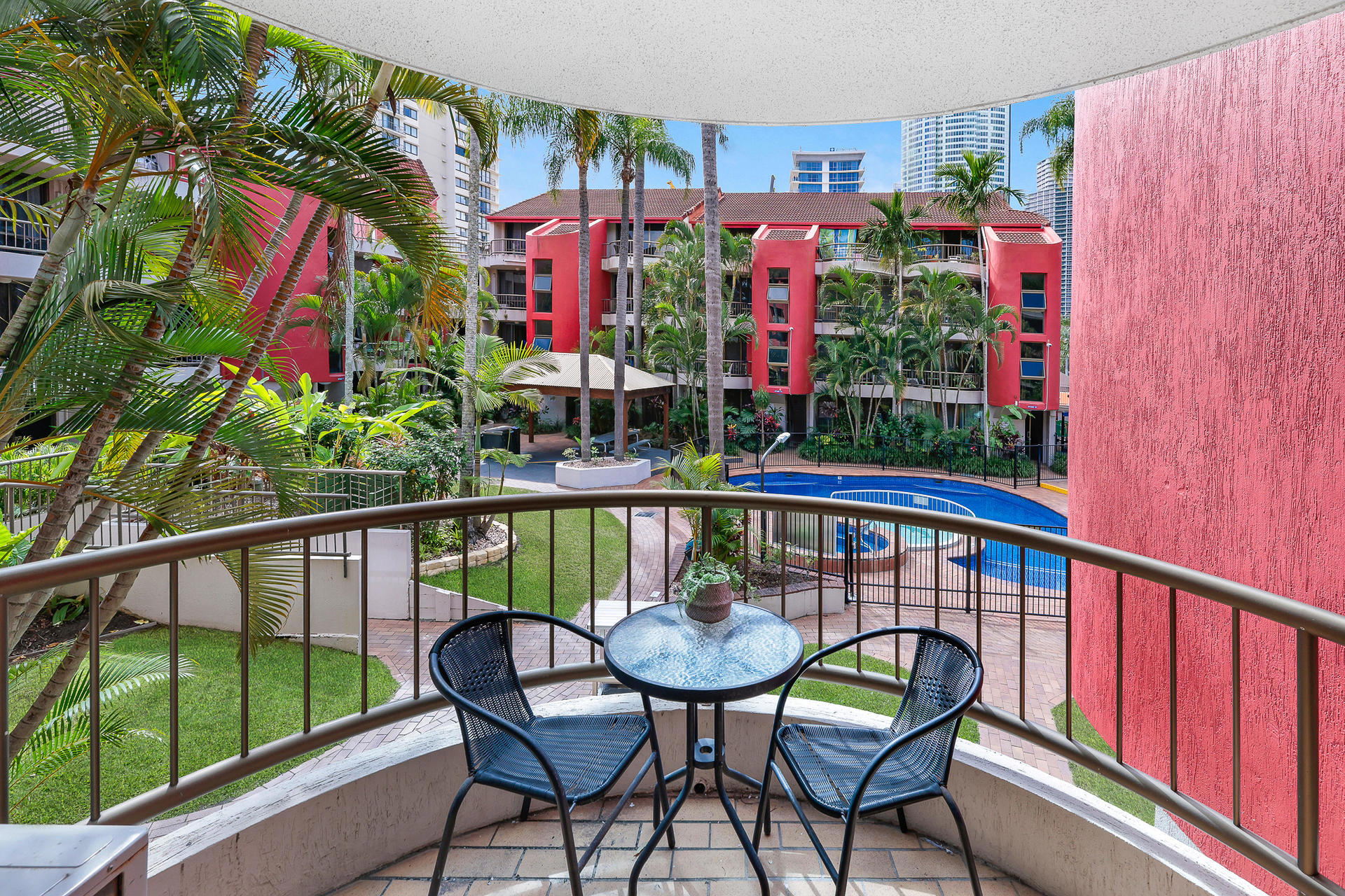 42/38 Enderley Avenue, Surfers Paradise