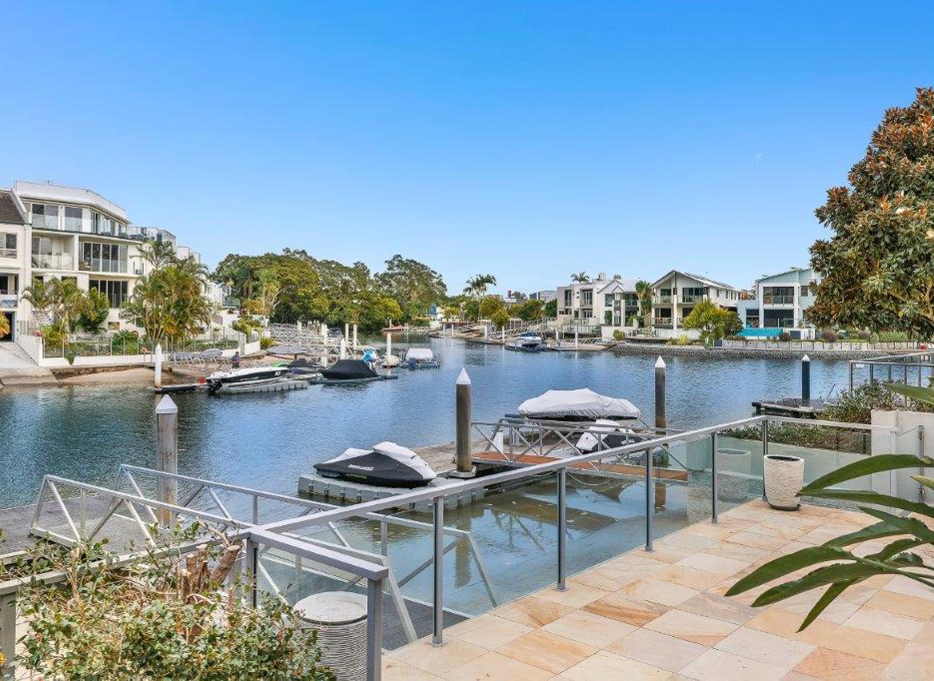 74 Gibraltar Drive, Surfers Paradise