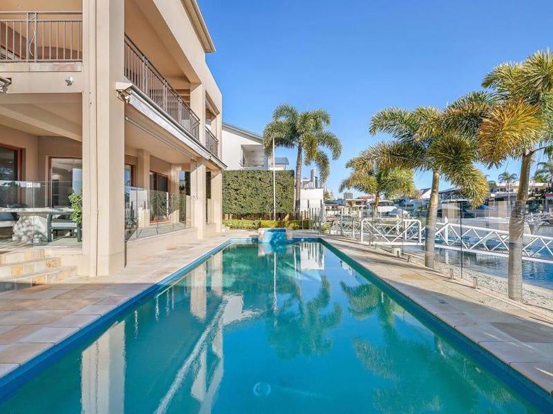 14 Seafarer Court, Paradise Waters