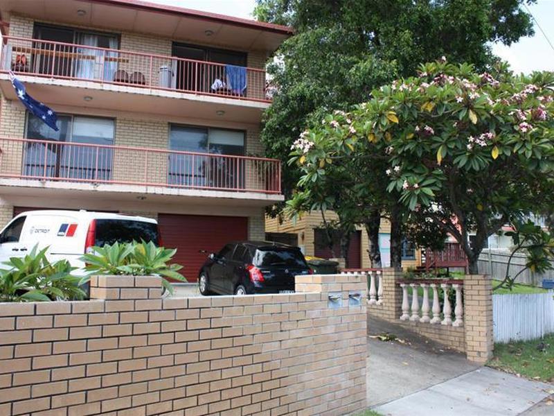 1/18 West Burleigh Road, Burleigh Heads