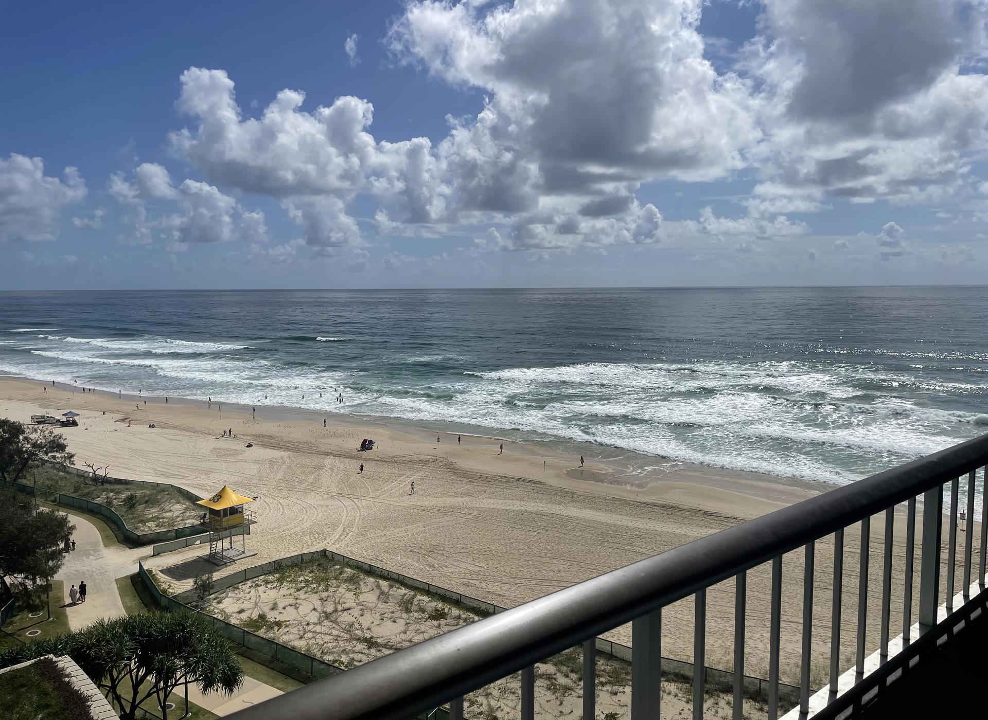  27/29 Northcliffe Terrace, Surfers Paradise