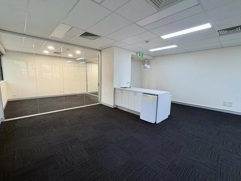 17/3142 Surfers Paradise Boulevard, Surfers Paradise