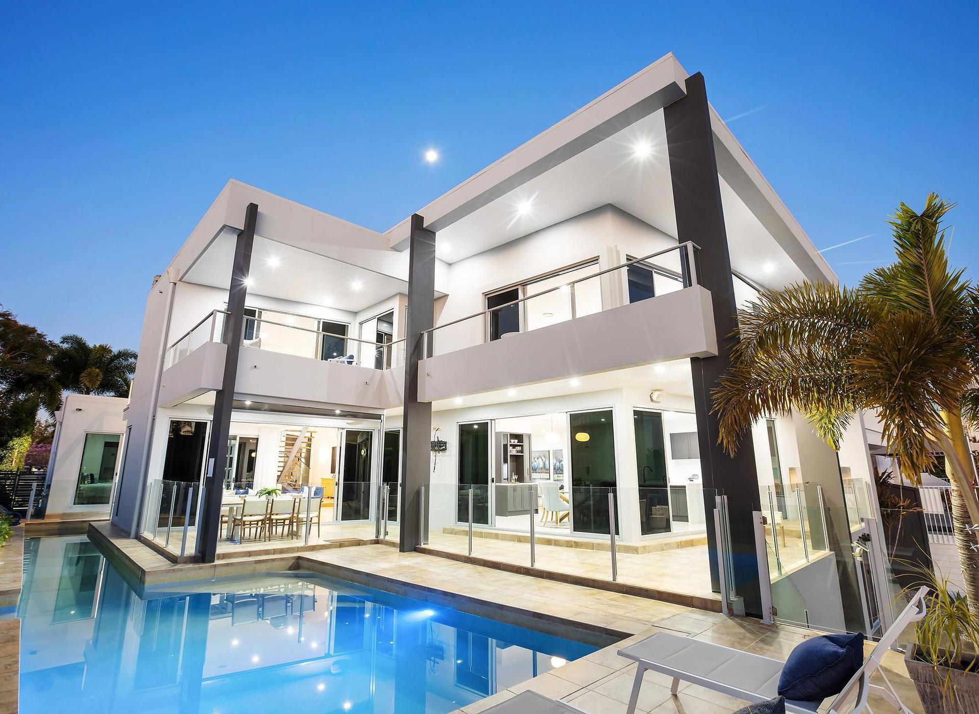 6 Seafarer Court, Paradise Waters