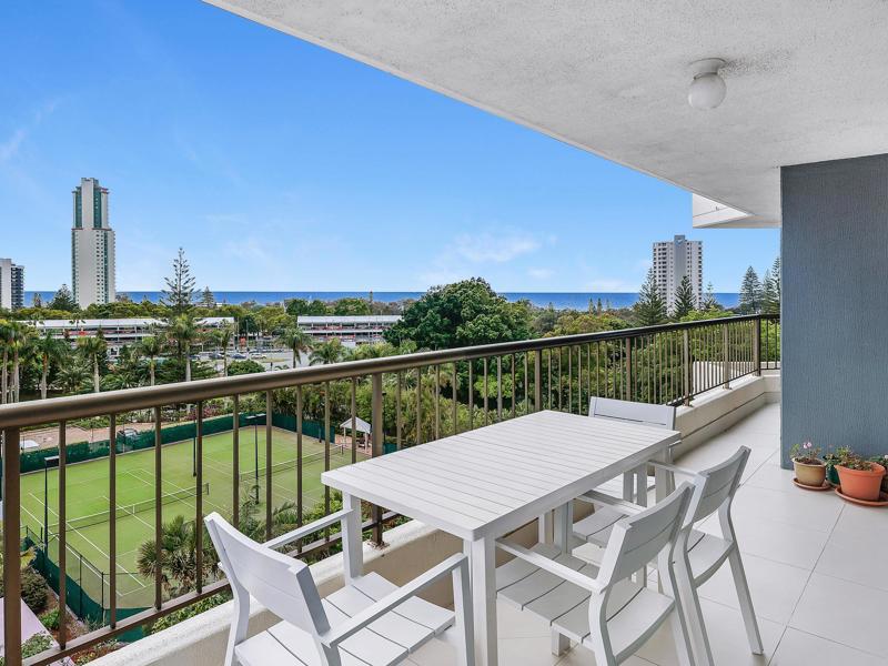 41/5 Admiralty Drive, Paradise Waters