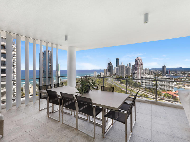 2501/11 Hill Parade, Main Beach