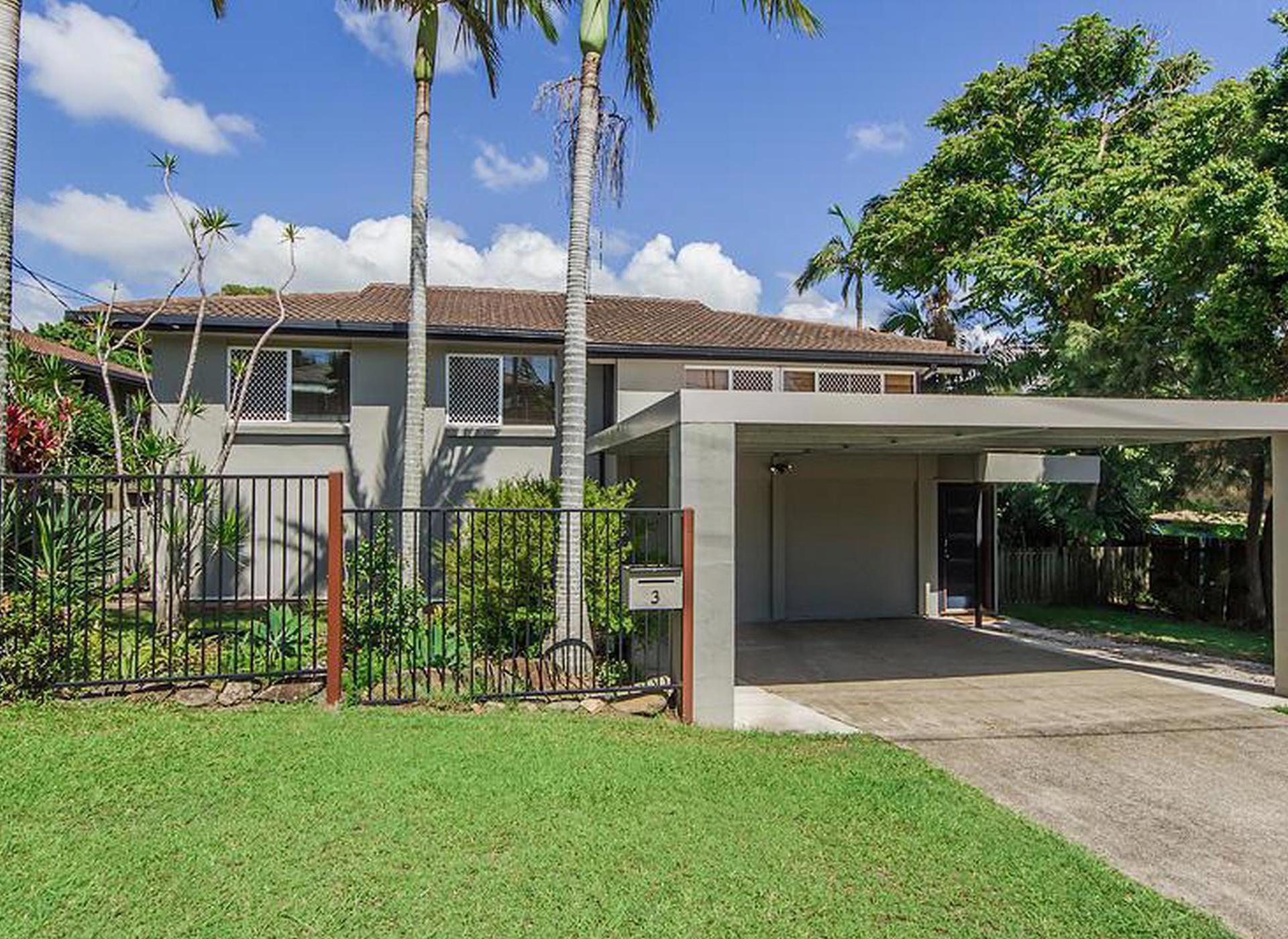 3 Grevillia Avenue, Southport