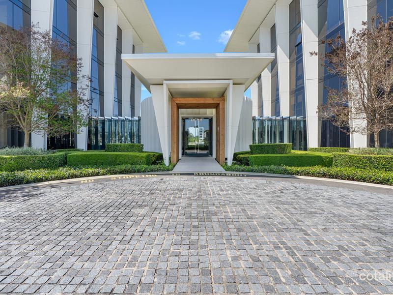 308E/1 Marina Drive, Benowa
