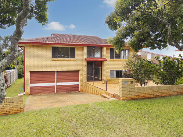 52 Coburg Street East, Cleveland