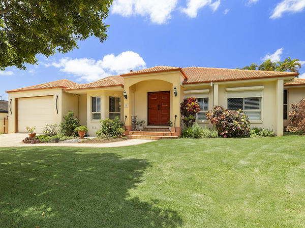 8 Mathison Court, Redland Bay