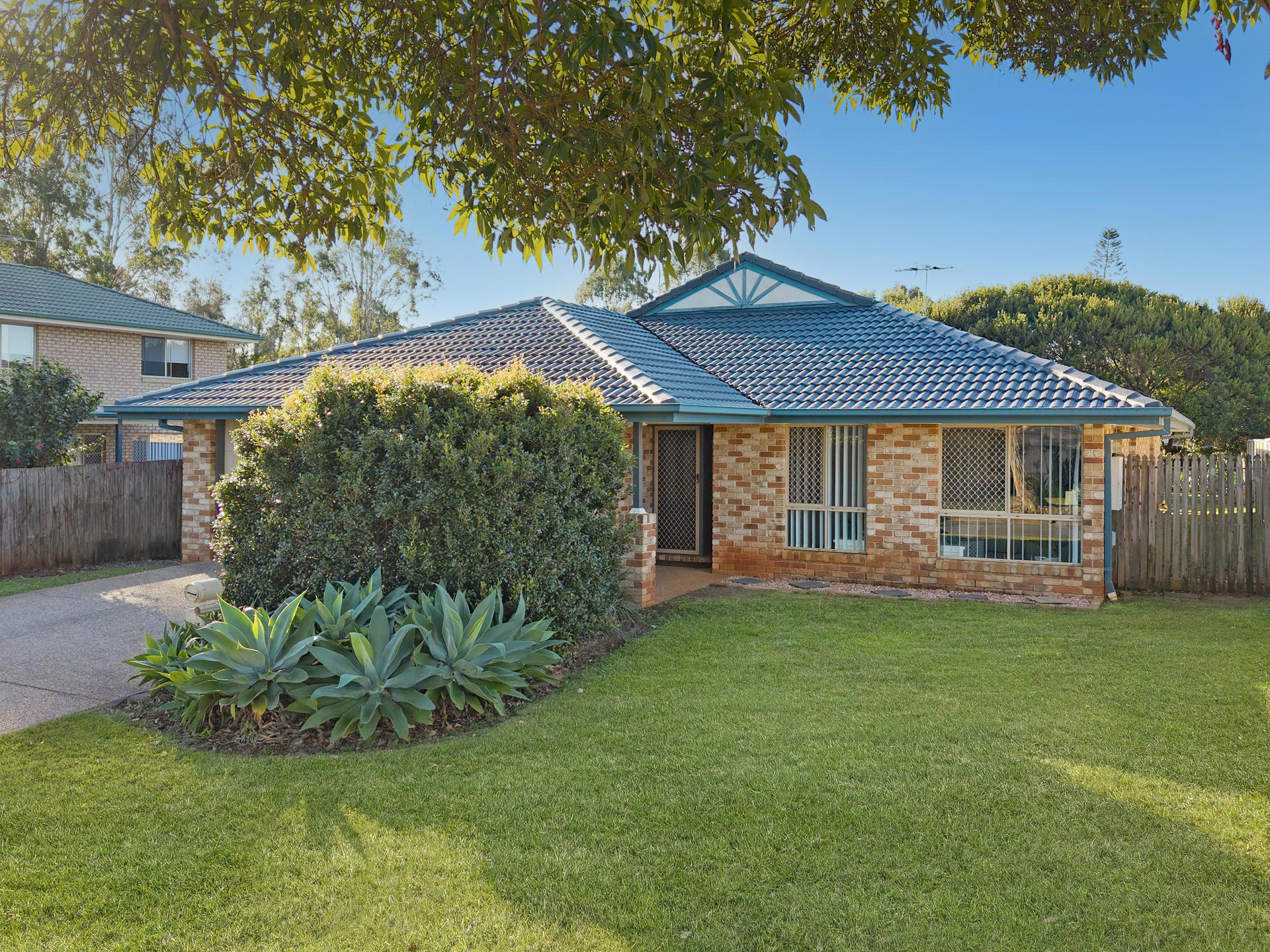 69 Seaholly Crescent, Victoria Point