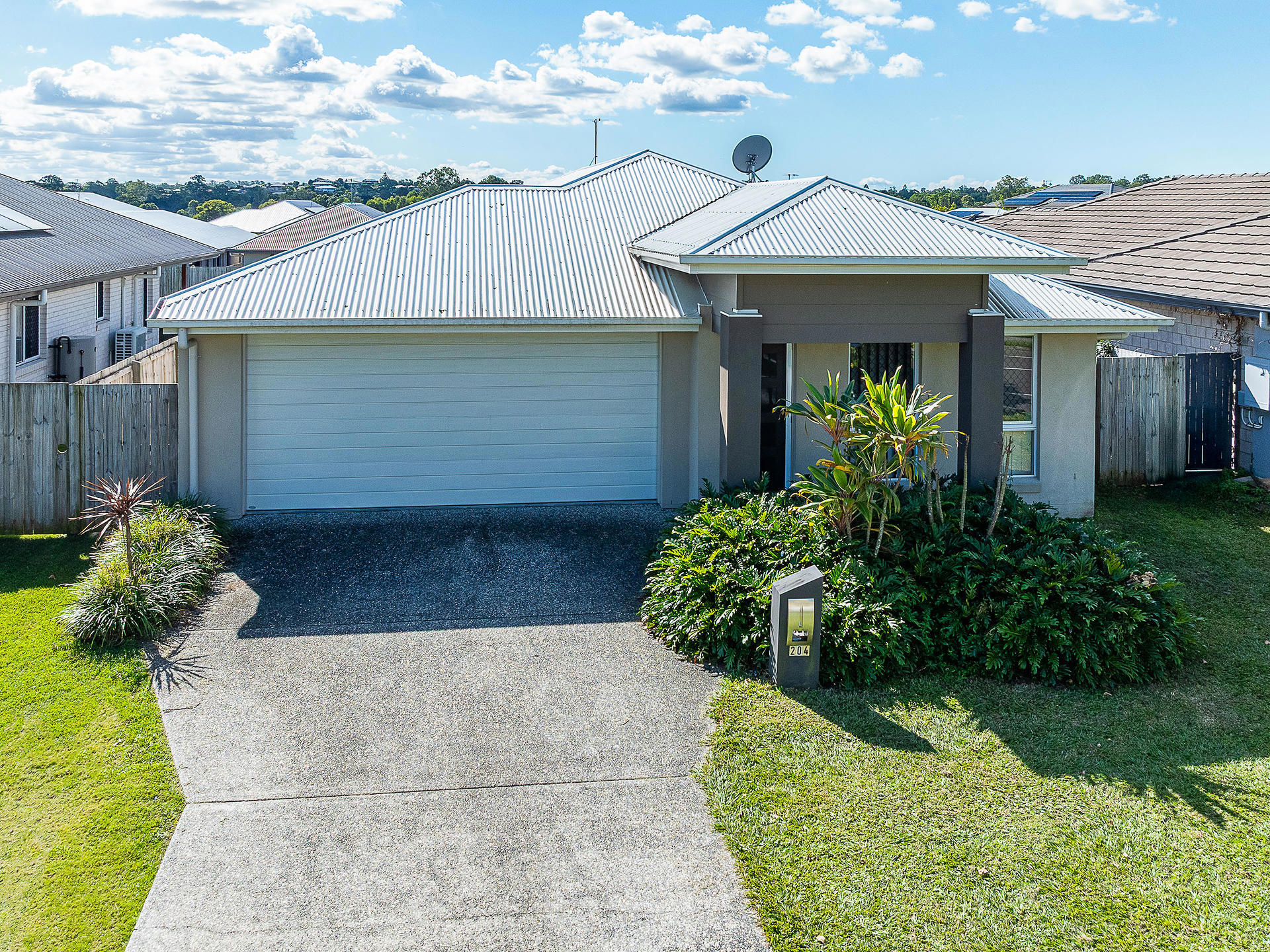 204 Todds Road, Lawnton
