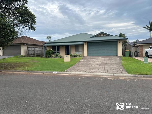 64 Sunningdale Drive, Redland Bay