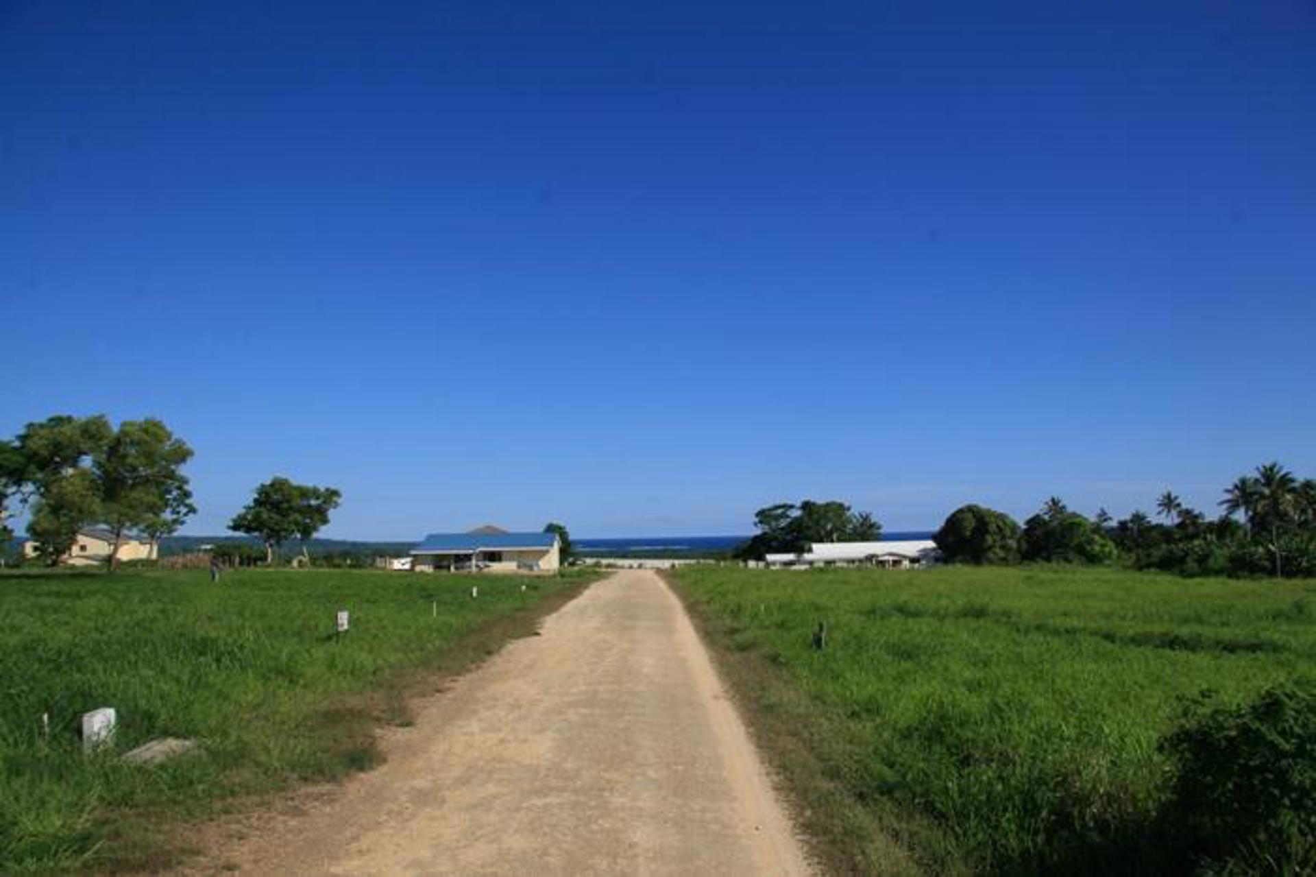 CHEAP LAND WITH A VIEW, photo 2 of 3