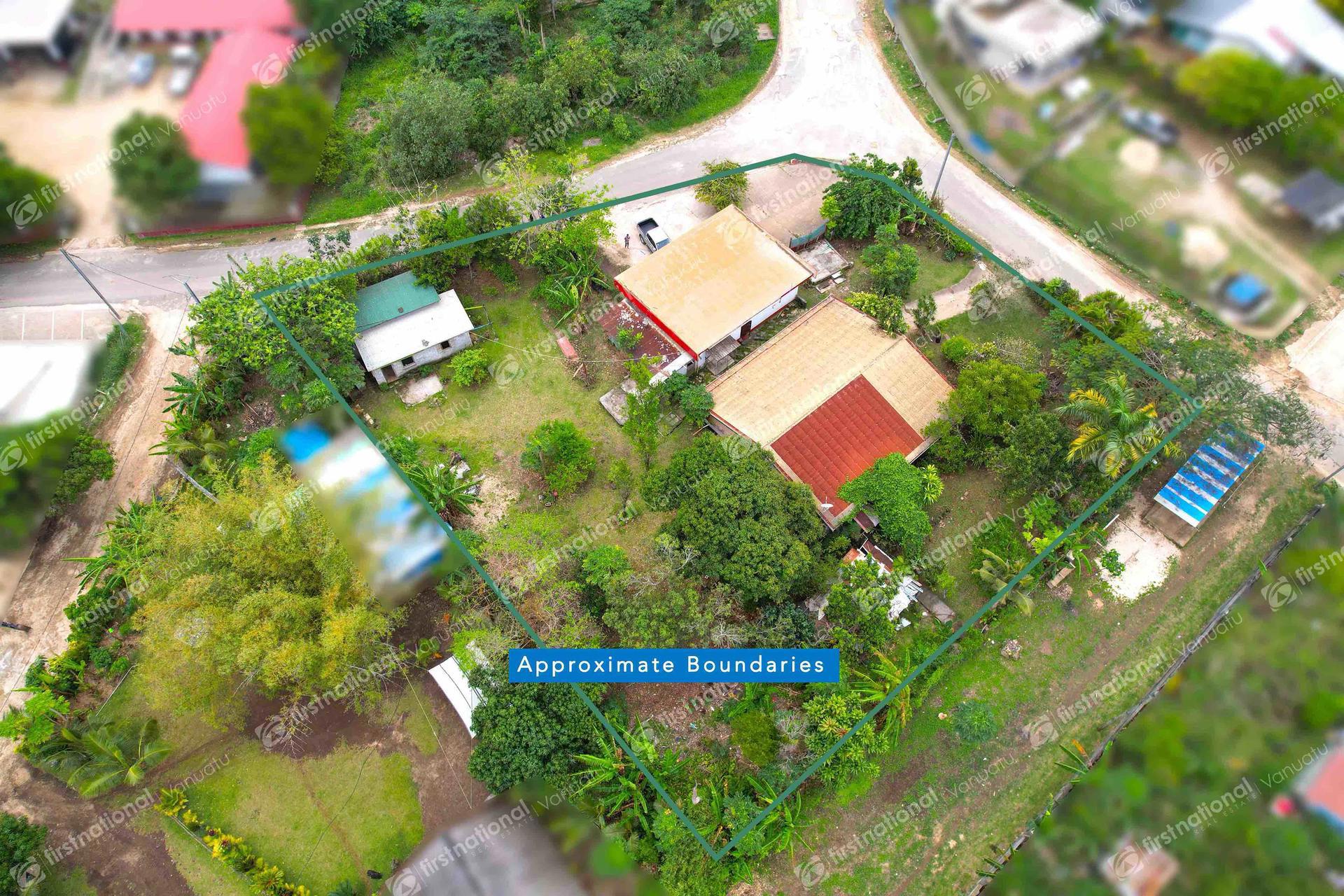 Shop and Home for Sale in Freshwota 1 – Large Land with Renovation Potential, photo 2 sur 4