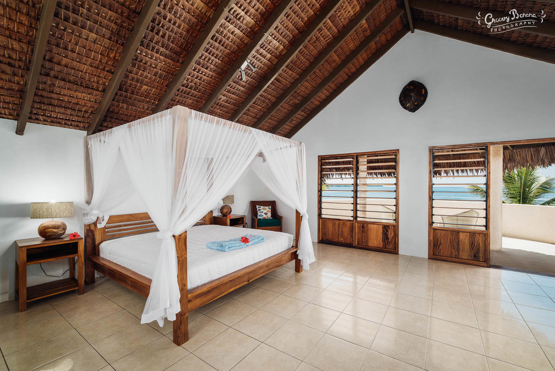 5 x Waterfront Villa's Available, photo 1 of 7