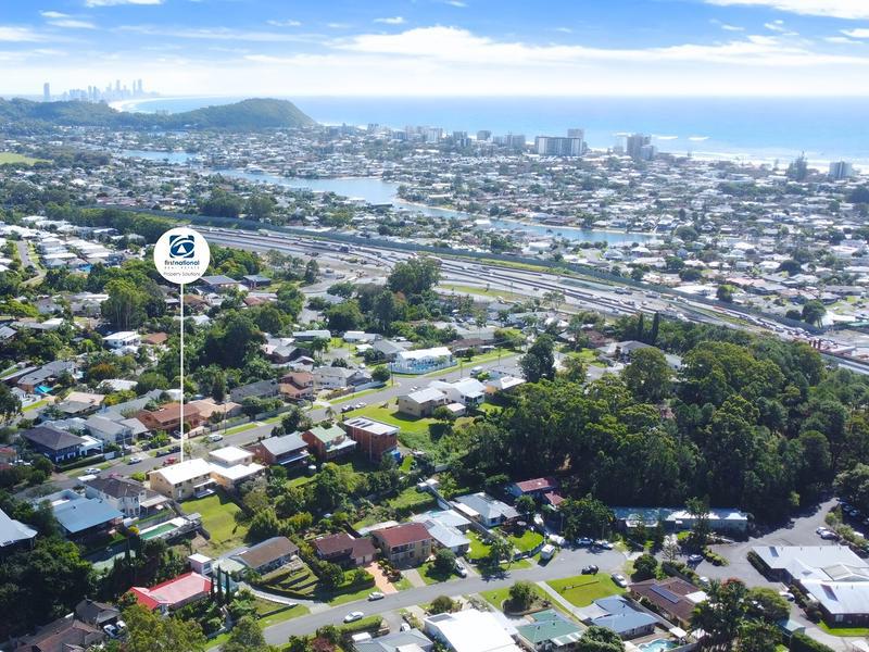22 Seaview Parade Elanora QLD 4221 First National Real Estate Palm Beach