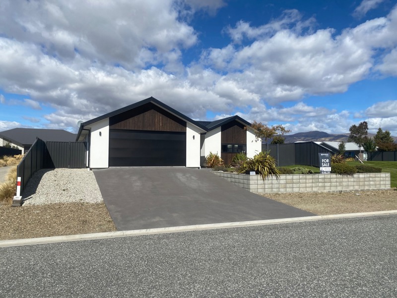 21 Olds Crescent, Cromwell