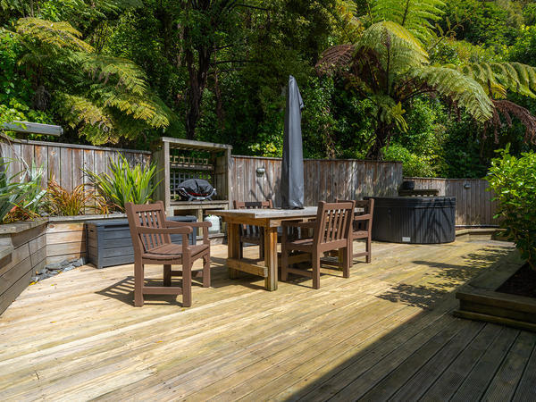 20 Westhaven Drive, Tawa