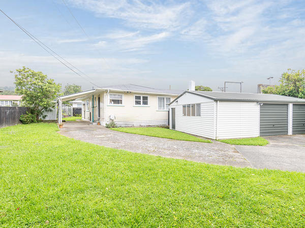 5 The Strand, Wainuiomata
