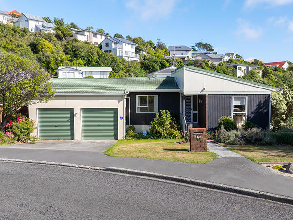 42 Clifford Road, Johnsonville