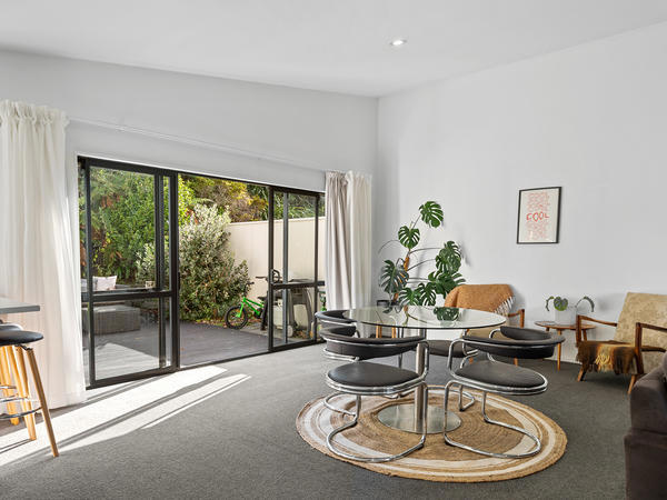 7 Joseph Banks Drive, Whitby